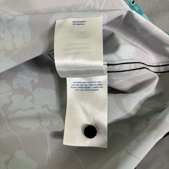 Hurley Men’s Size XXL Hawaiian Button Up Tropical Pattern Short Sleeve Shirt - Picture 5 of 10